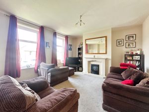 Living Room- click for photo gallery